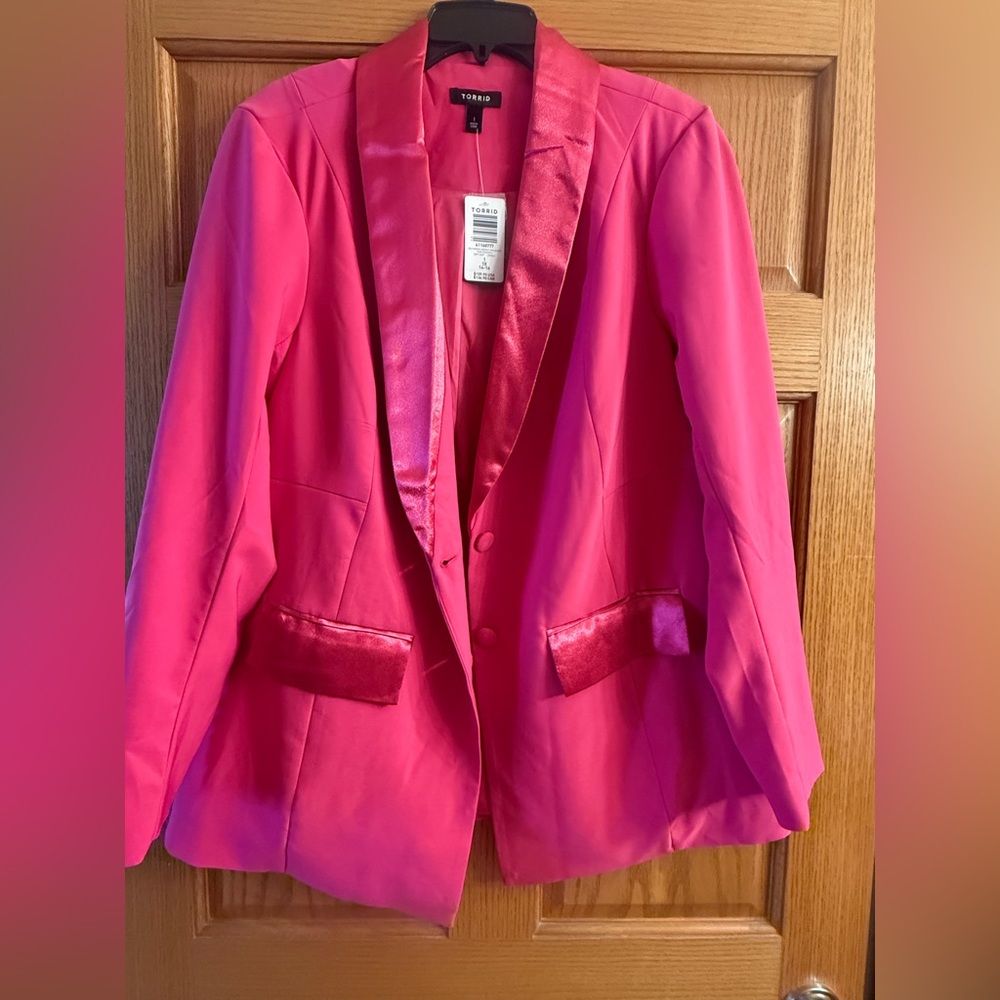 Torrid HOT. PINK. Women's Blazer